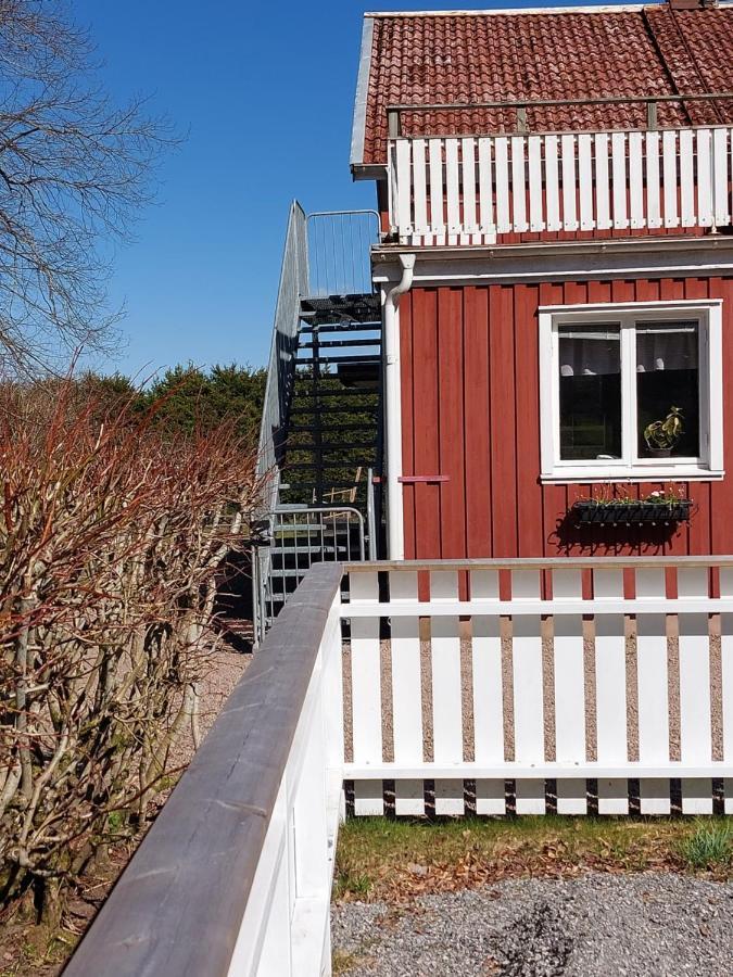 Flora Dekor Gaestgard, Lenagarden Guest House Alingsås Exterior foto
