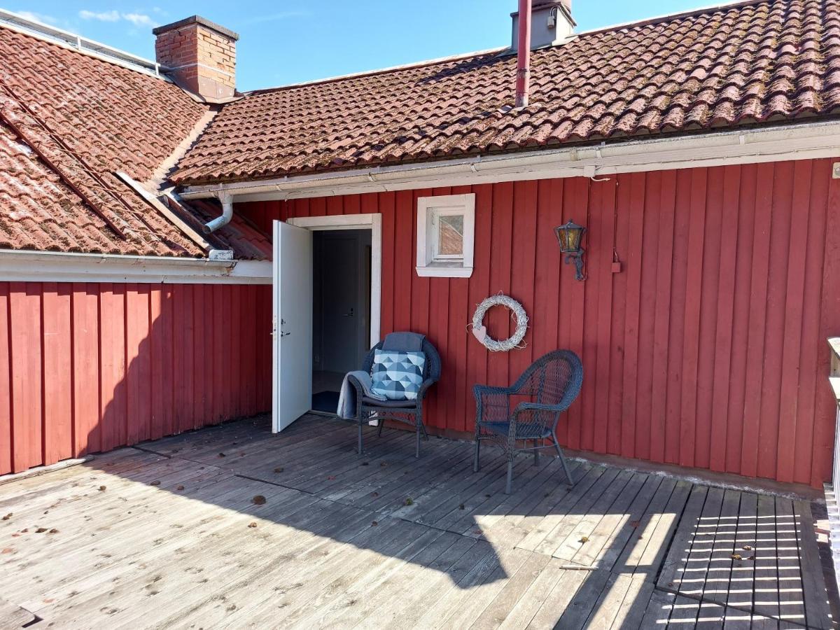 Flora Dekor Gaestgard, Lenagarden Guest House Alingsås Exterior foto